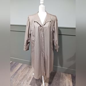 MS Cambridge Vintage Rain Buttoned Trench Coat